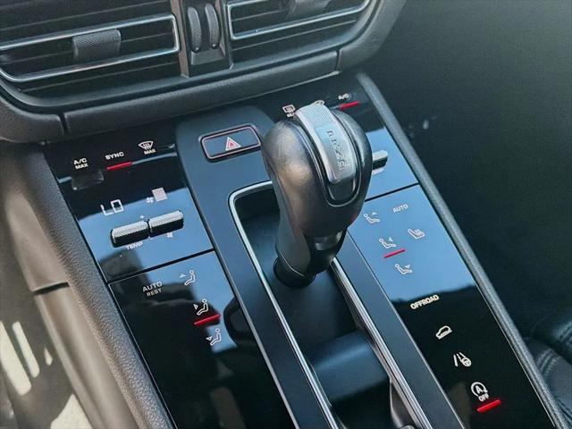 2023 Porsche Macan Macan