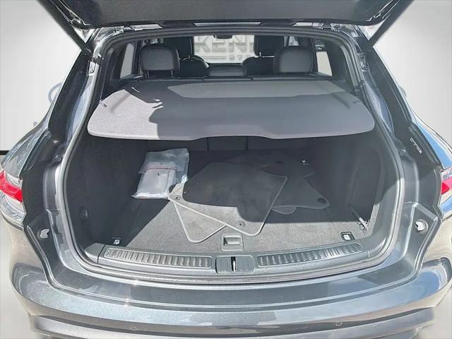 2023 Porsche Macan Macan
