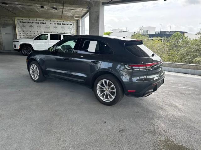 2023 Porsche Macan Macan