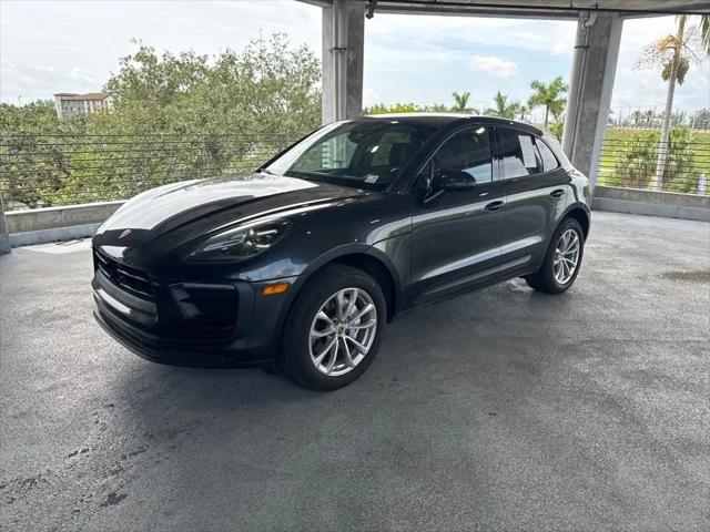 2023 Porsche Macan Macan