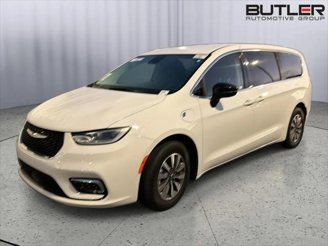 2024 Chrysler Pacifica Hybrid Select for sale in Macon, GA