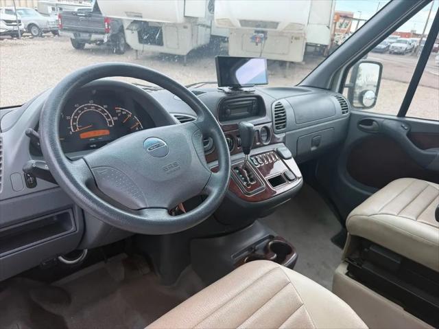 2005 Dodge Sprinter SHC