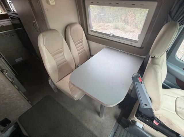 2005 Dodge Sprinter SHC