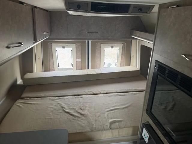 2005 Dodge Sprinter SHC
