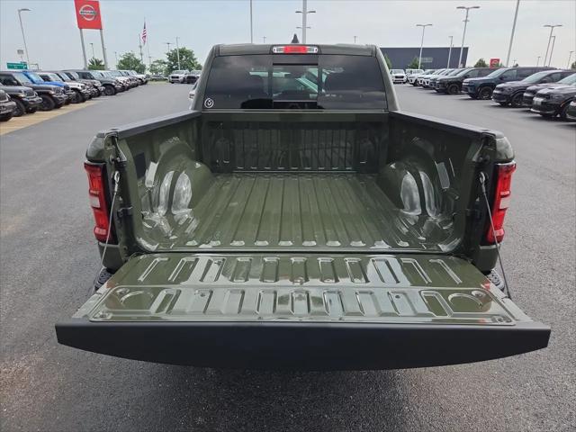 2026 Ram 1500 Warlock Crew Cab 4x4 57 Box