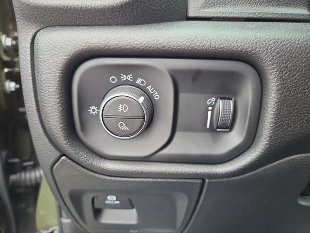 2026 Ram 1500 Warlock Crew Cab 4x4 57 Box