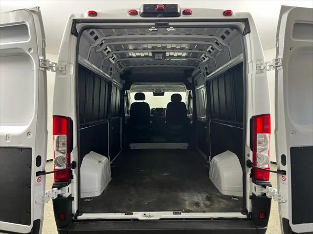 2025 Ram ProMaster 2500 Cargo Van Tradesman High Roof 159 WB w/Pass Seat