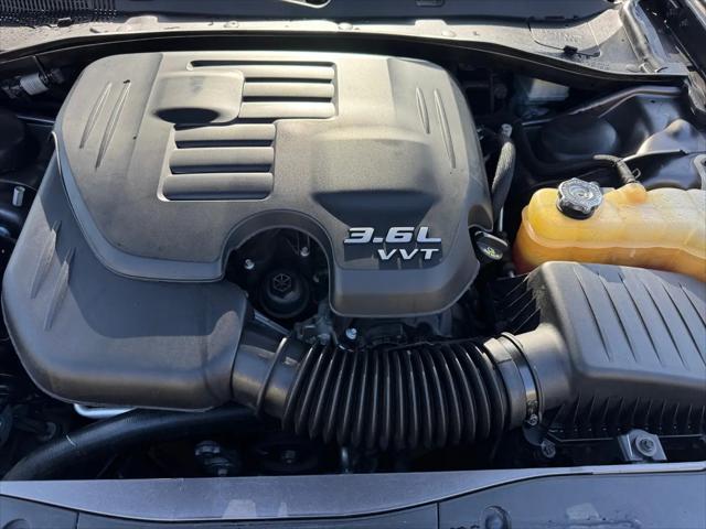 2021 Dodge Charger SXT RWD