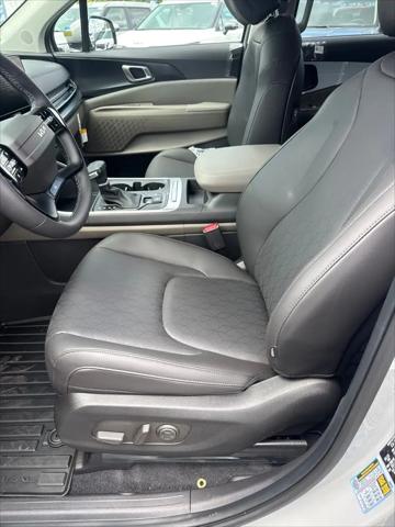2027 Kia Carnival LXS
