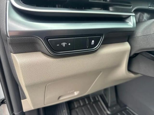 2027 Kia Carnival LXS