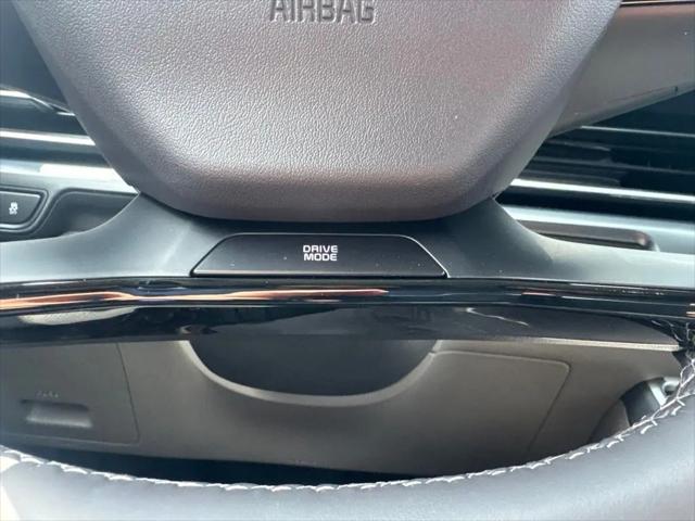 2027 Kia Carnival LXS