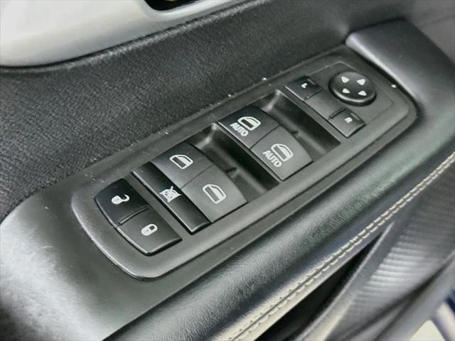 2024 Chrysler Pacifica Touring