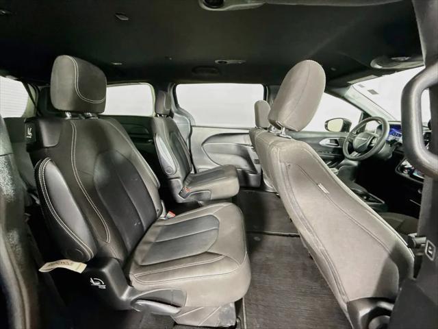 2024 Chrysler Pacifica Touring