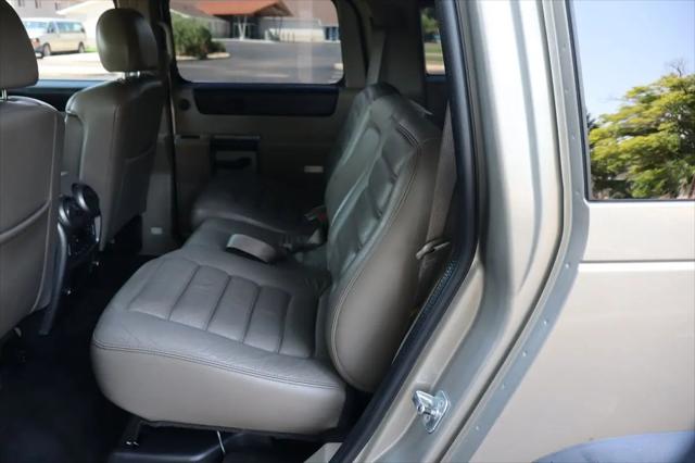 2003 HUMMER H2 Base