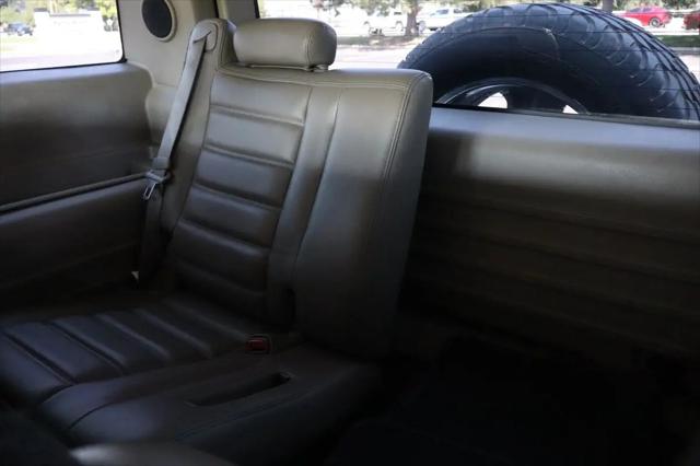 2003 HUMMER H2 Base