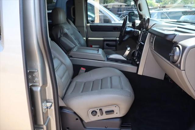 2003 HUMMER H2 Base