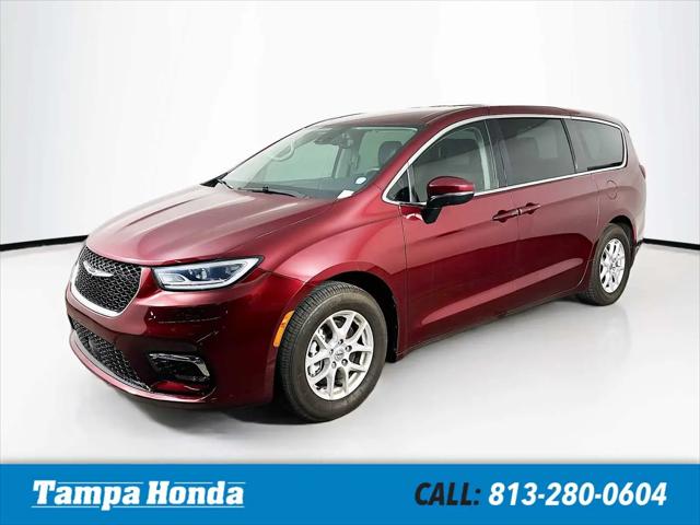 2023 Chrysler Pacifica Touring L for sale in Tampa, FL