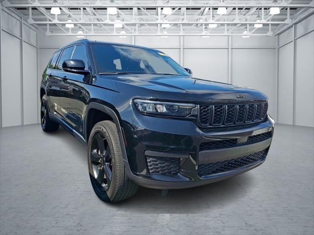 2023 Jeep Grand Cherokee L Altitude 4x4 2023 Jeep Grand Cherokee L Altitude 4x4