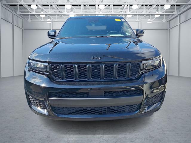 2023 Jeep Grand Cherokee L Altitude 4x4 2023 Jeep Grand Cherokee L Altitude 4x4
