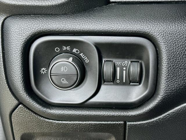 2021 Ram 1500 Laramie Crew Cab 4x4 5'7" Box