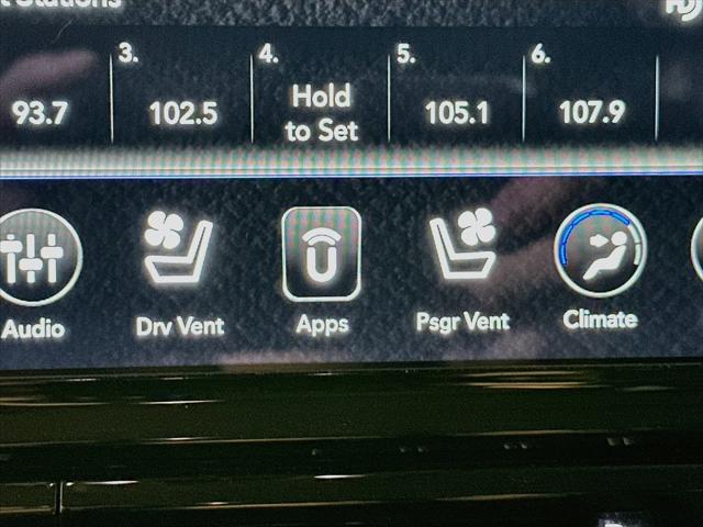 2021 Ram 1500 Laramie Crew Cab 4x4 5'7" Box