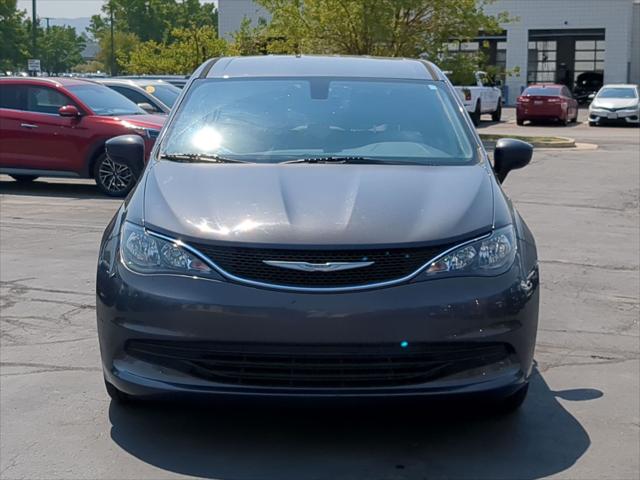 2017 Chrysler Pacifica LX
