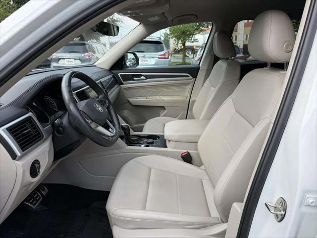 2021 Volkswagen Atlas 3.6L V6 SE w/Technology R-Line