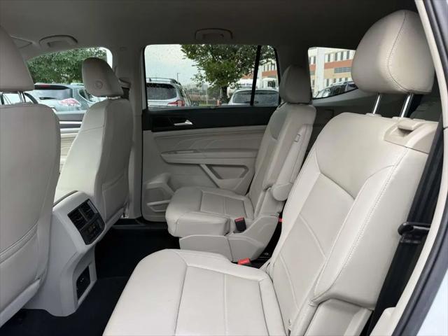 2021 Volkswagen Atlas 3.6L V6 SE w/Technology R-Line