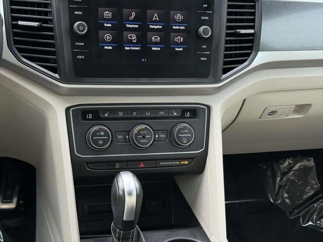 2021 Volkswagen Atlas 3.6L V6 SE w/Technology R-Line