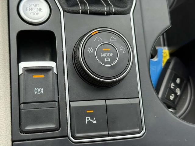2021 Volkswagen Atlas 3.6L V6 SE w/Technology R-Line