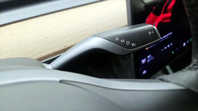 2021 Tesla Model 3 Standard Range Plus Rear-Wheel Drive