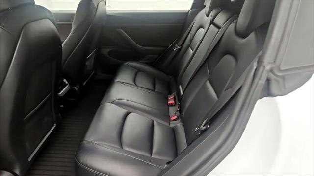 2021 Tesla Model 3 Standard Range Plus Rear-Wheel Drive