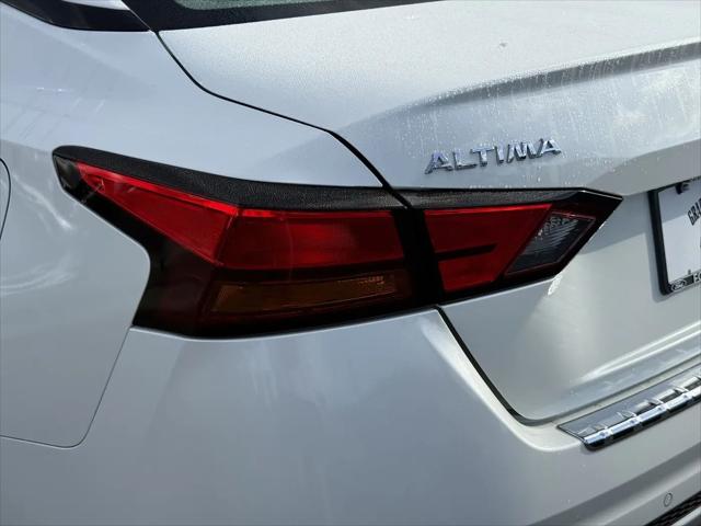 2022 Nissan Altima SL FWD