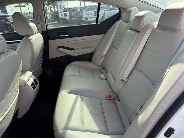 2022 Nissan Altima SL FWD