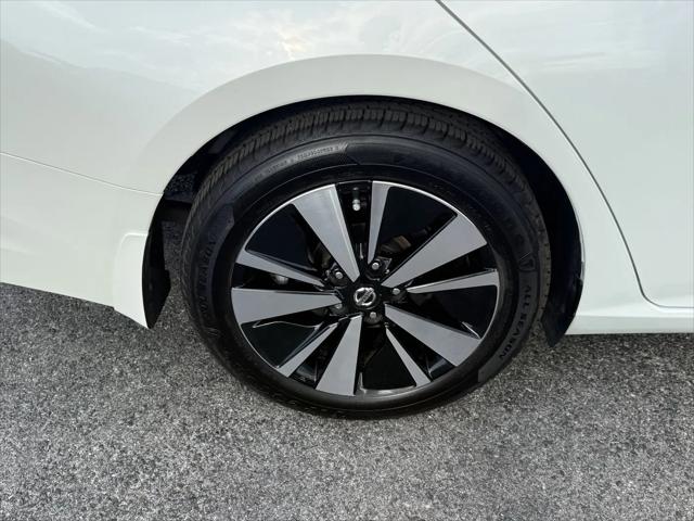 2022 Nissan Altima SL FWD
