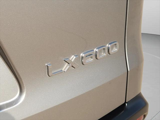 2024 Lexus LX Luxury