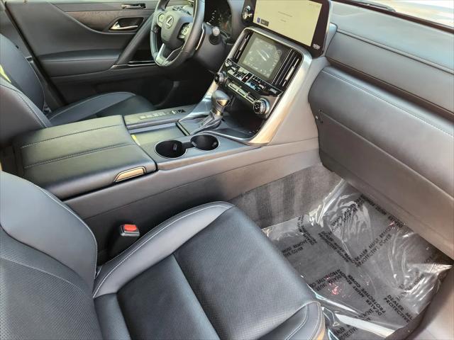 2024 Lexus LX Luxury