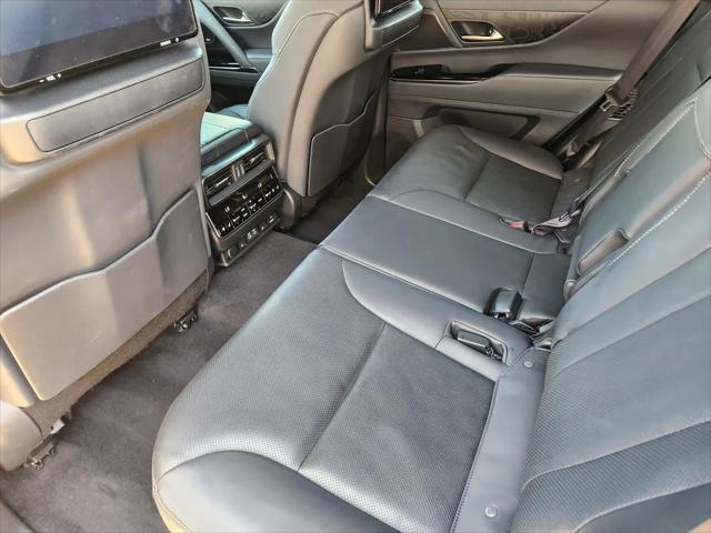 2024 Lexus LX Luxury