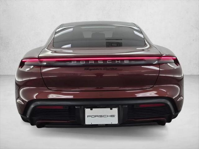 2021 Porsche Taycan Turbo