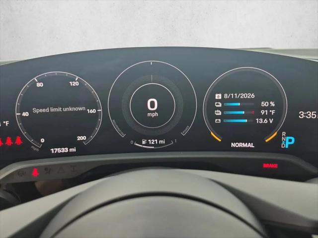 2021 Porsche Taycan Turbo