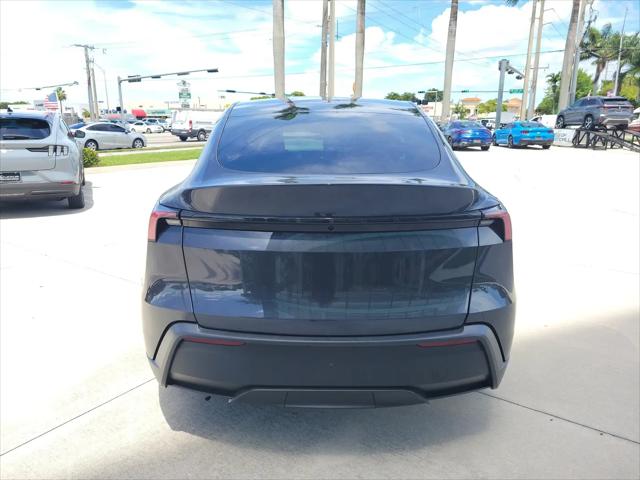 2026 Tesla Model Y Premium Rear-Wheel Drive