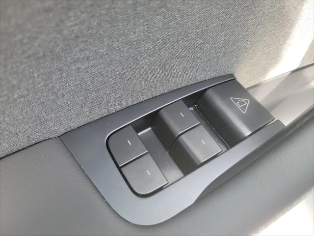 2026 Tesla Model Y Premium Rear-Wheel Drive