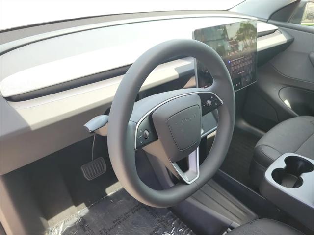 2026 Tesla Model Y Premium Rear-Wheel Drive