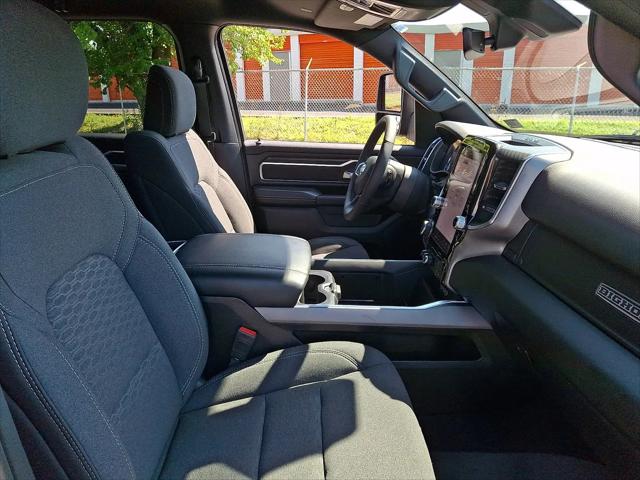 2025 Ram 1500 Big Horn Crew Cab 4x4 5'7" Box