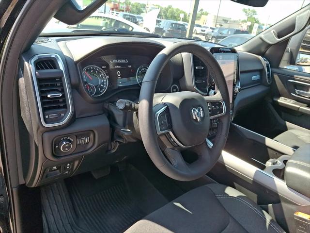 2025 Ram 1500 Big Horn Crew Cab 4x4 5'7" Box