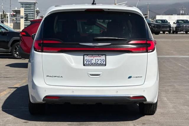 2023 Chrysler Pacifica Hybrid Limited