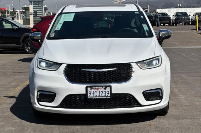 2023 Chrysler Pacifica Hybrid Limited