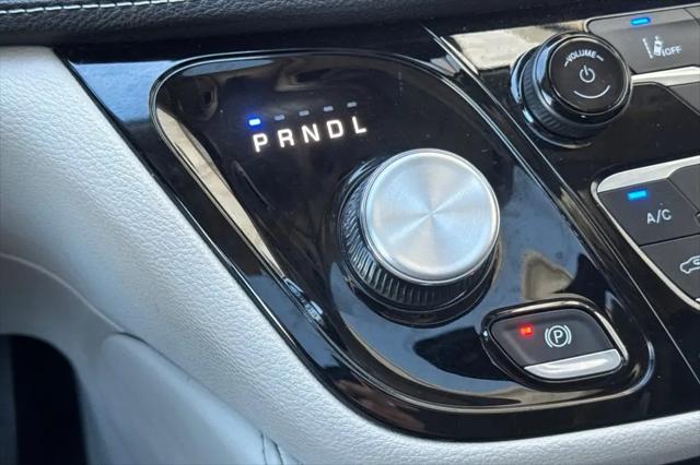 2023 Chrysler Pacifica Hybrid Limited