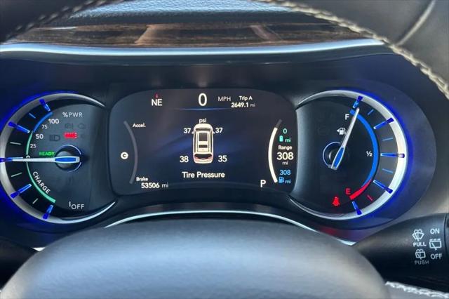 2023 Chrysler Pacifica Hybrid Limited