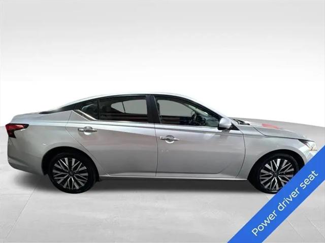 2023 Nissan Altima SV FWD